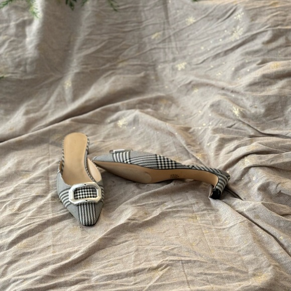 Ann Taylor Check Mules US9 - Picture 2 of 3